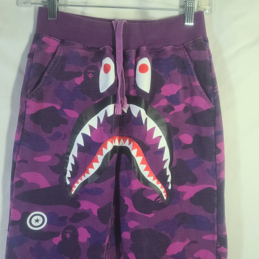A Bathing Ape BAPE Shark Purple Camo Sweats 100% Cotton Sweatpants Sz. Medium - Picture 2 of 14